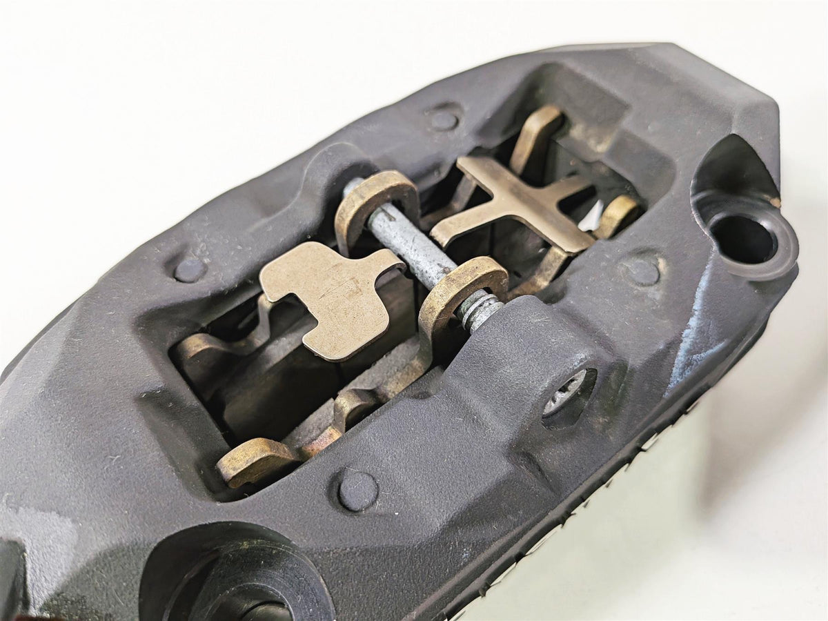 2023 BMW R1250RT RTP K52 Front Brembo Brake Caliper Set 34118556206 34118556205 {{ shop.shopifyCountryName }} - Mototech271