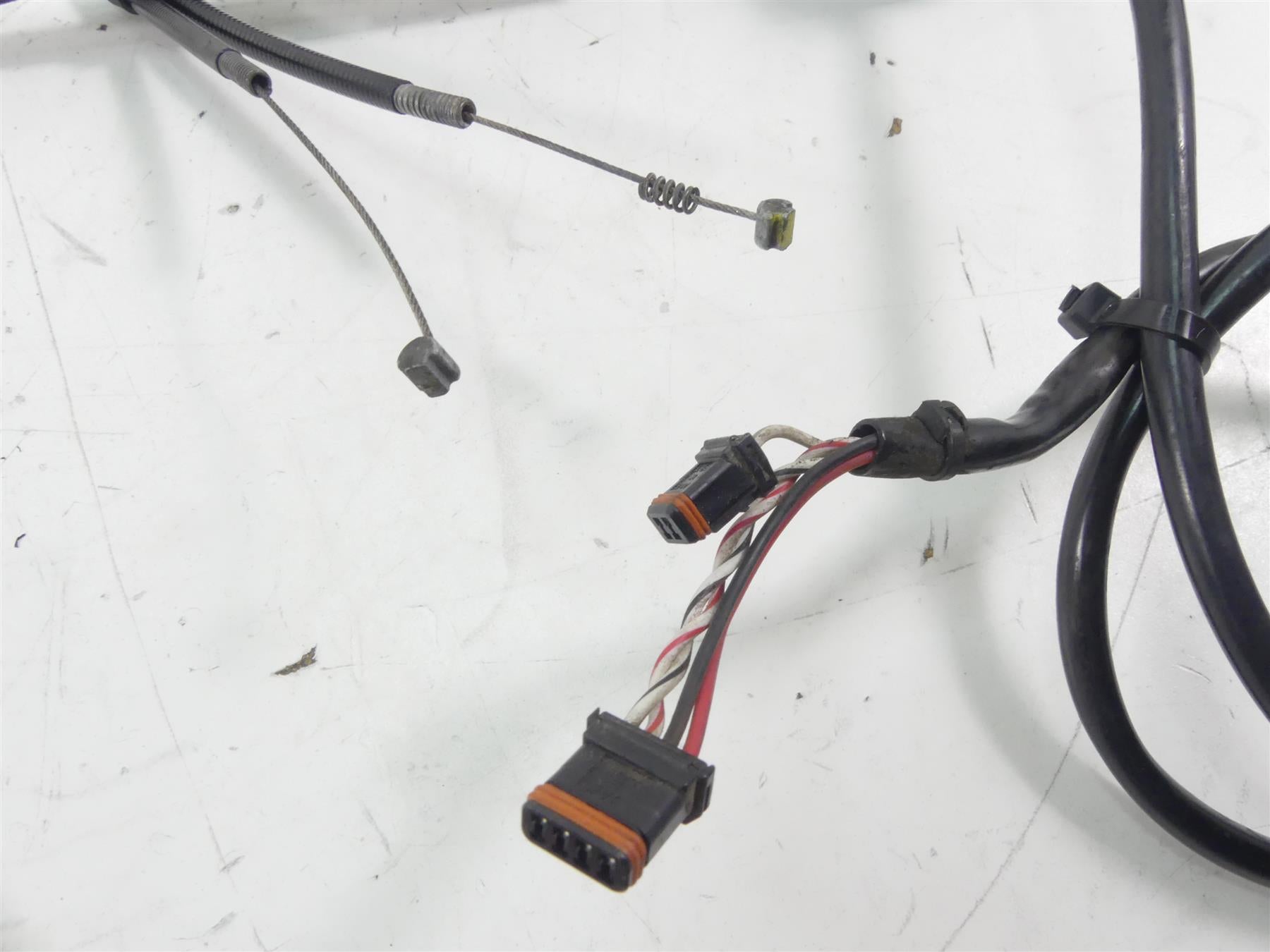 2014 Harley Sportster XL1200 C Right Hand Start Kill Control Switch 72948-12 {{ shop.shopifyCountryName }} - Mototech271