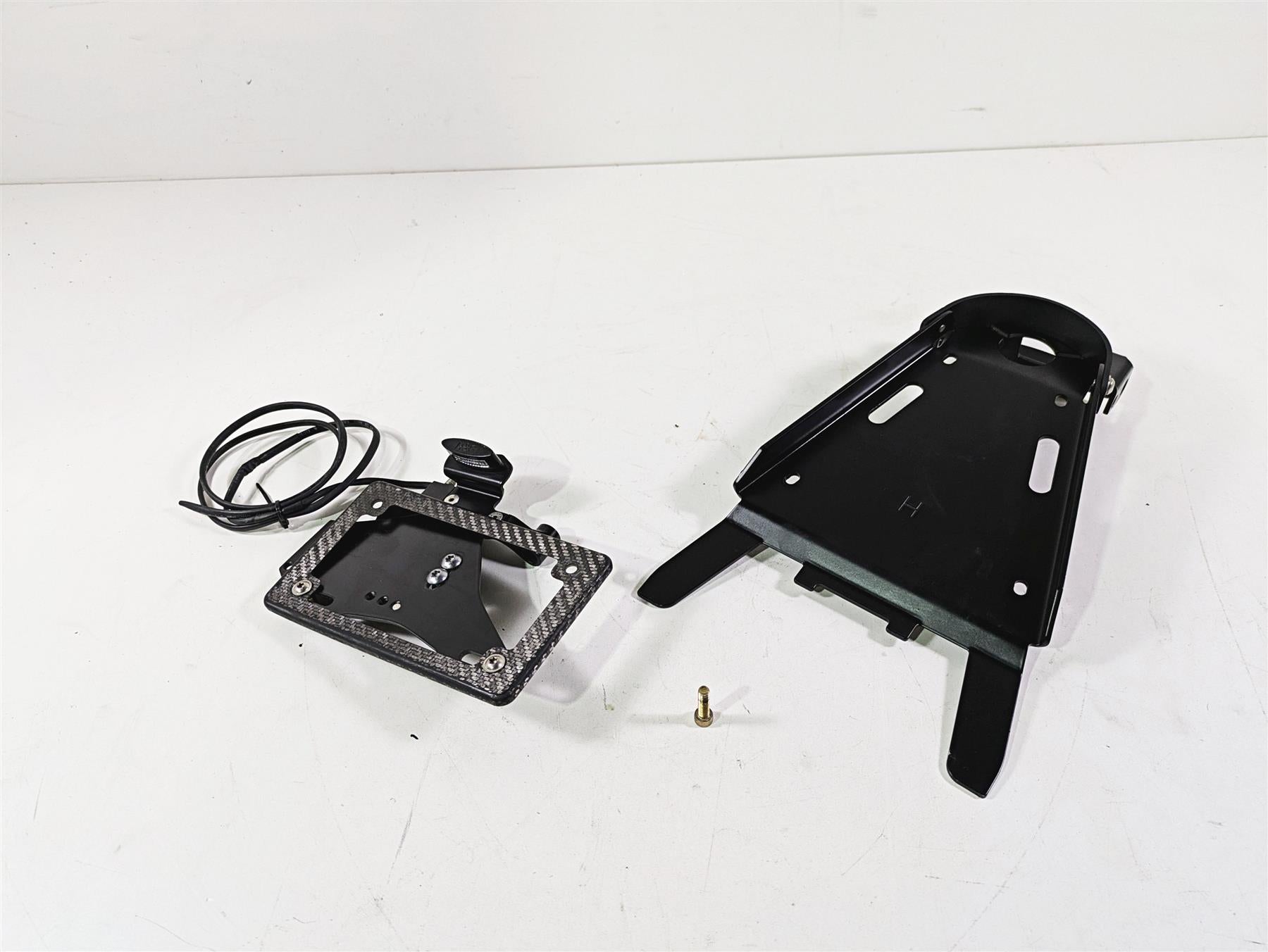 2014 BMW R nine T R9T K21 R&G Fender Eliminator Side Plate Holder Set LP0174BK | Mototech271