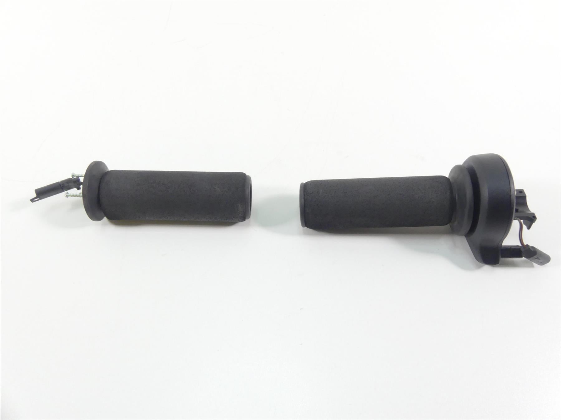 2014 BMW K1600 GTL K48 Heated Hand E-Throttle Grip Set 61317714235 61318522472 {{ shop.shopifyCountryName }} - Mototech271