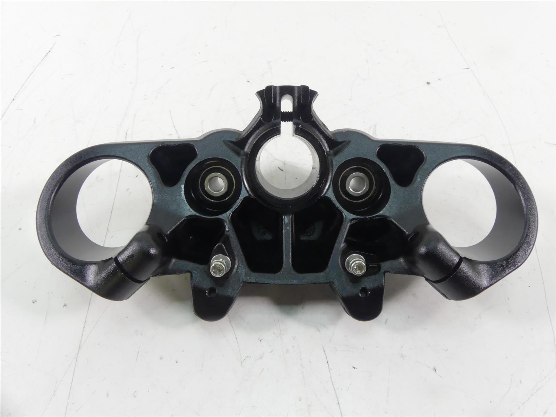 2015 Ducati Diavel Carbon Red Upper Triple Tree Steering Clamp 58 34110761B {{ shop.shopifyCountryName }} - Mototech271