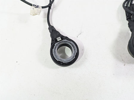 2015 Harley Touring FLHTKL Electra Glide Abs Brake Speed Sensor Set 40615-08 {{ shop.shopifyCountryName }} - Mototech271