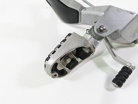 2015 Triumph Tiger Explorer XC Left Front Footpeg & Shifter T2081079 T2081888 {{ shop.shopifyCountryName }} - Mototech271