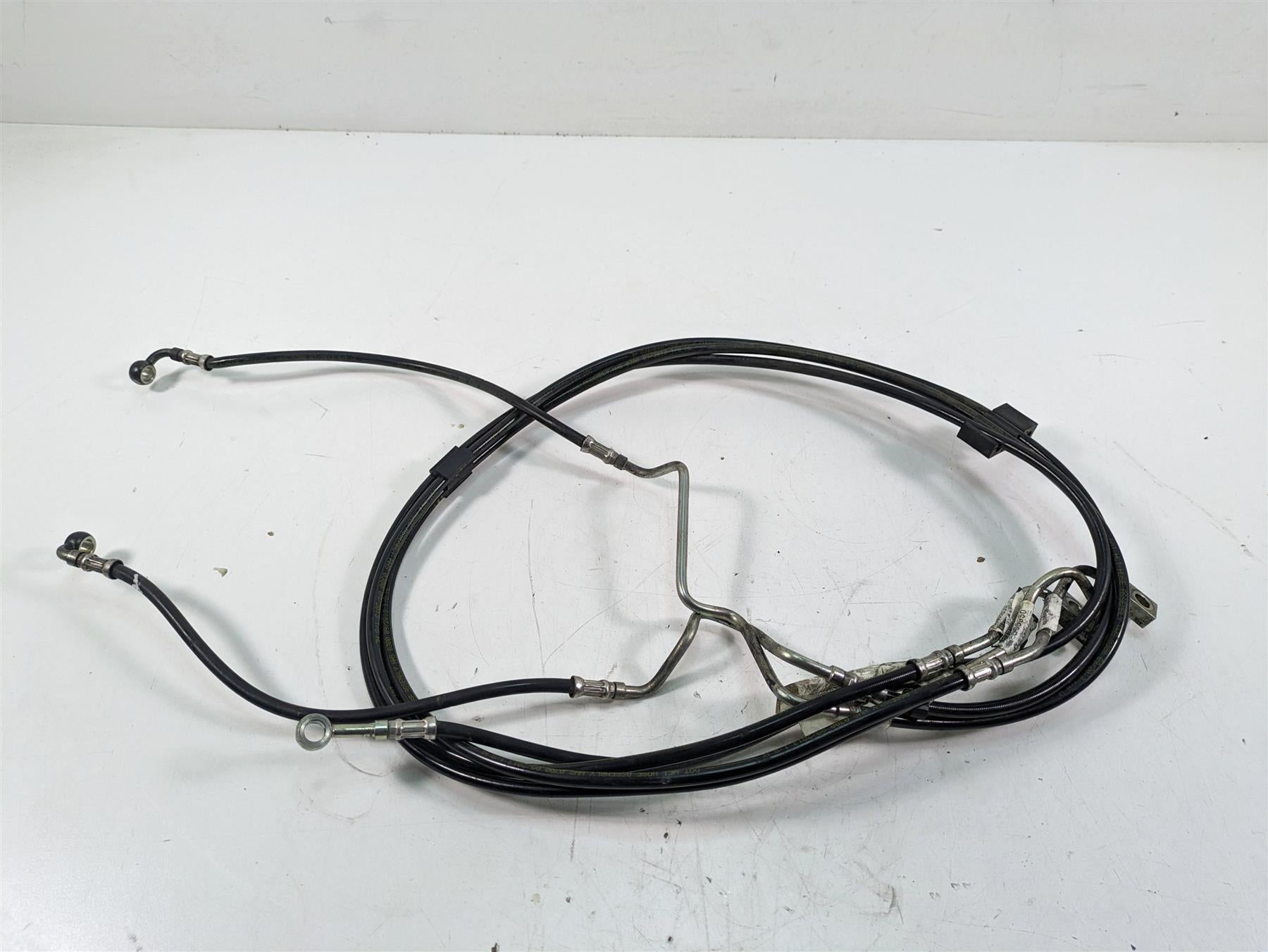 2014 Harley Touring FLHTK Electra Glide Front Abs Brake Line Hose Set 41800544