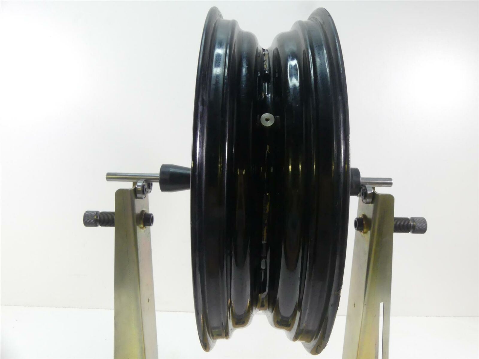 2017 Harley FXDLS Dyna Low Rider Straight Rear Wheel Rim 17x4.5 - Black 40900289 {{ shop.shopifyCountryName }} - Mototech271