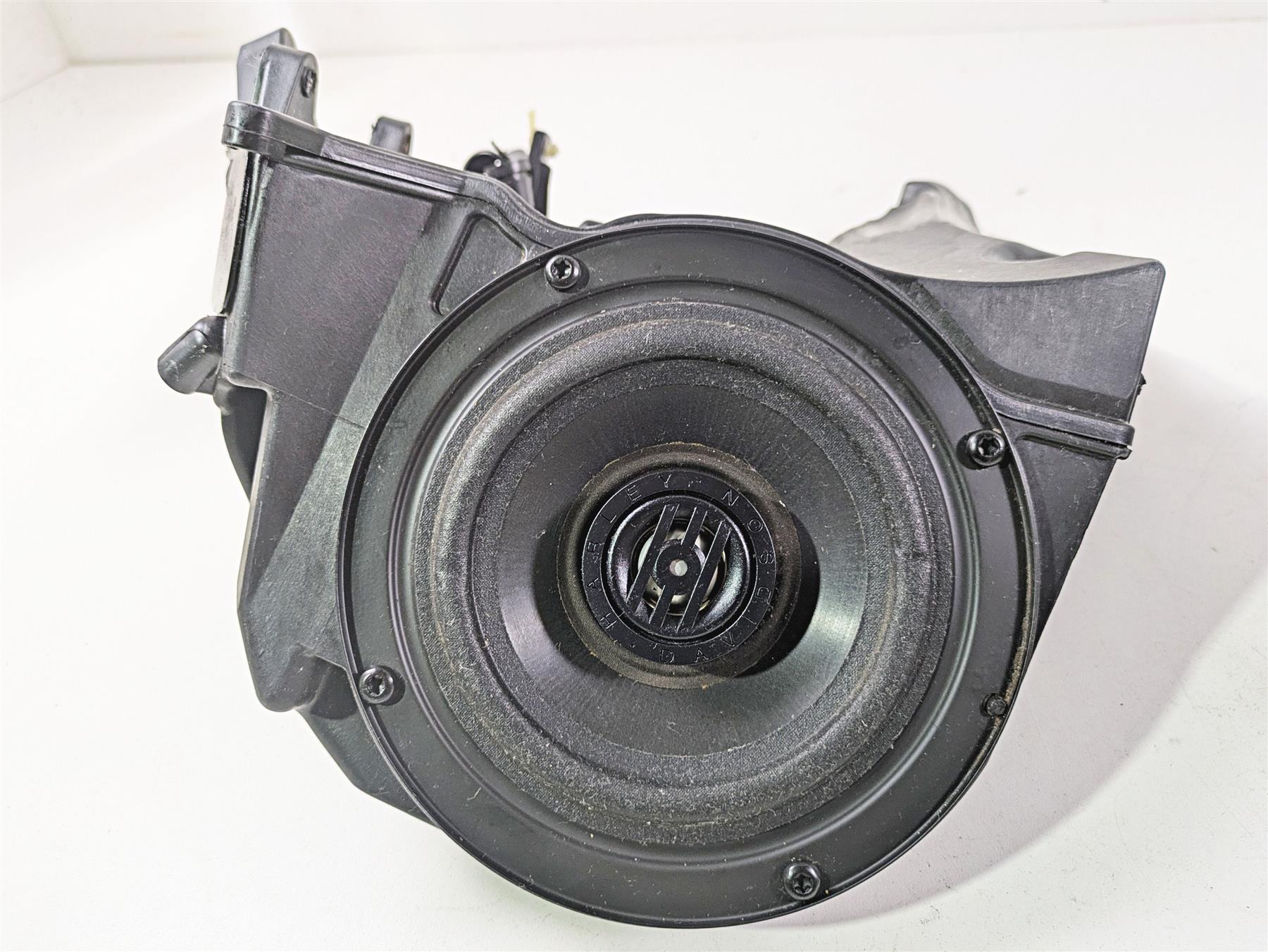 2021 Harley Touring FLTRX Road Glide Speaker & Housing Set - Read 76000458 {{ shop.shopifyCountryName }} - Mototech271