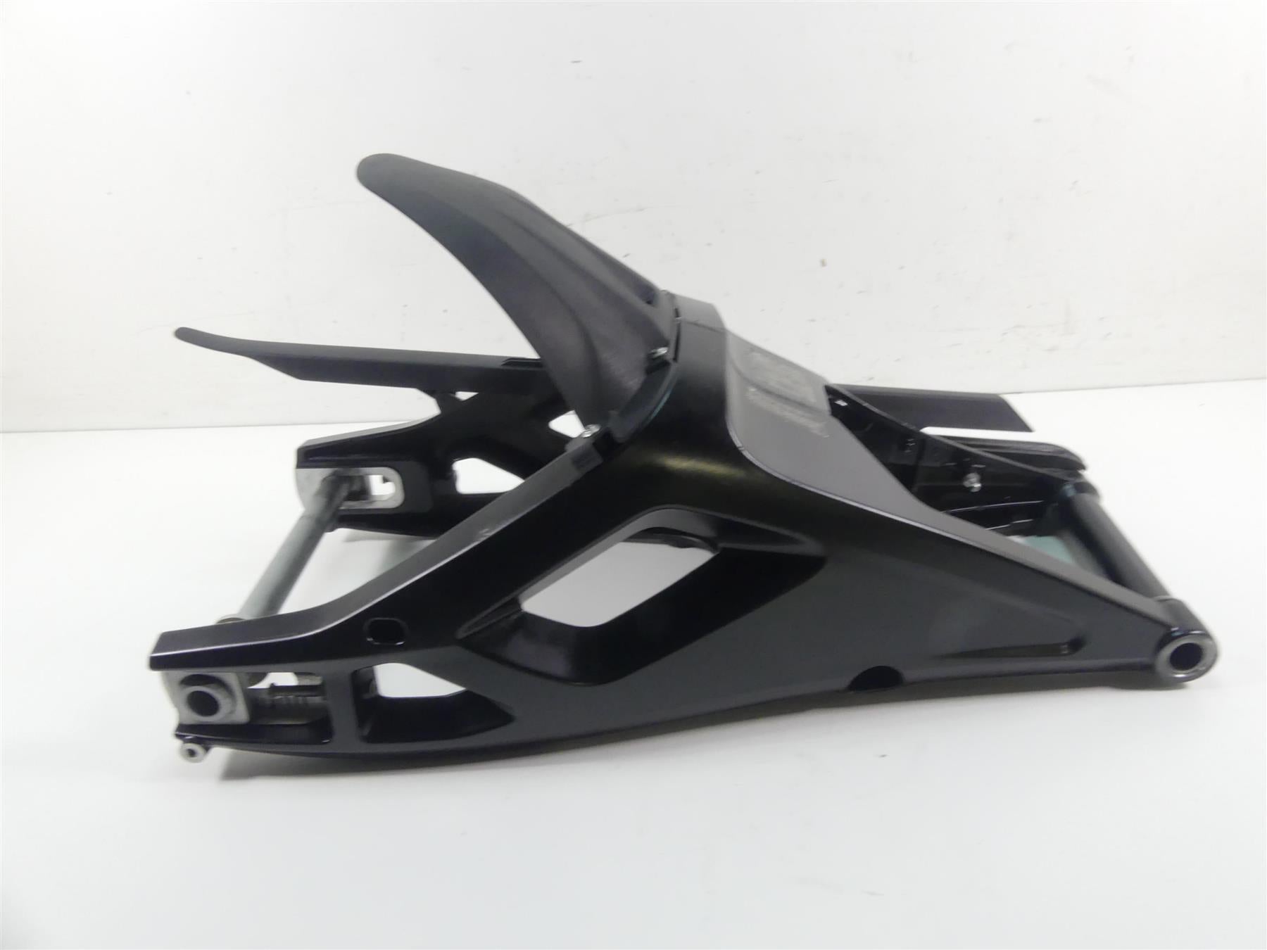 2016 BMW S1000XR K49 Rear Swingarm Swing Arm + Axle 33358560101 33358551665 {{ shop.shopifyCountryName }} - Mototech271