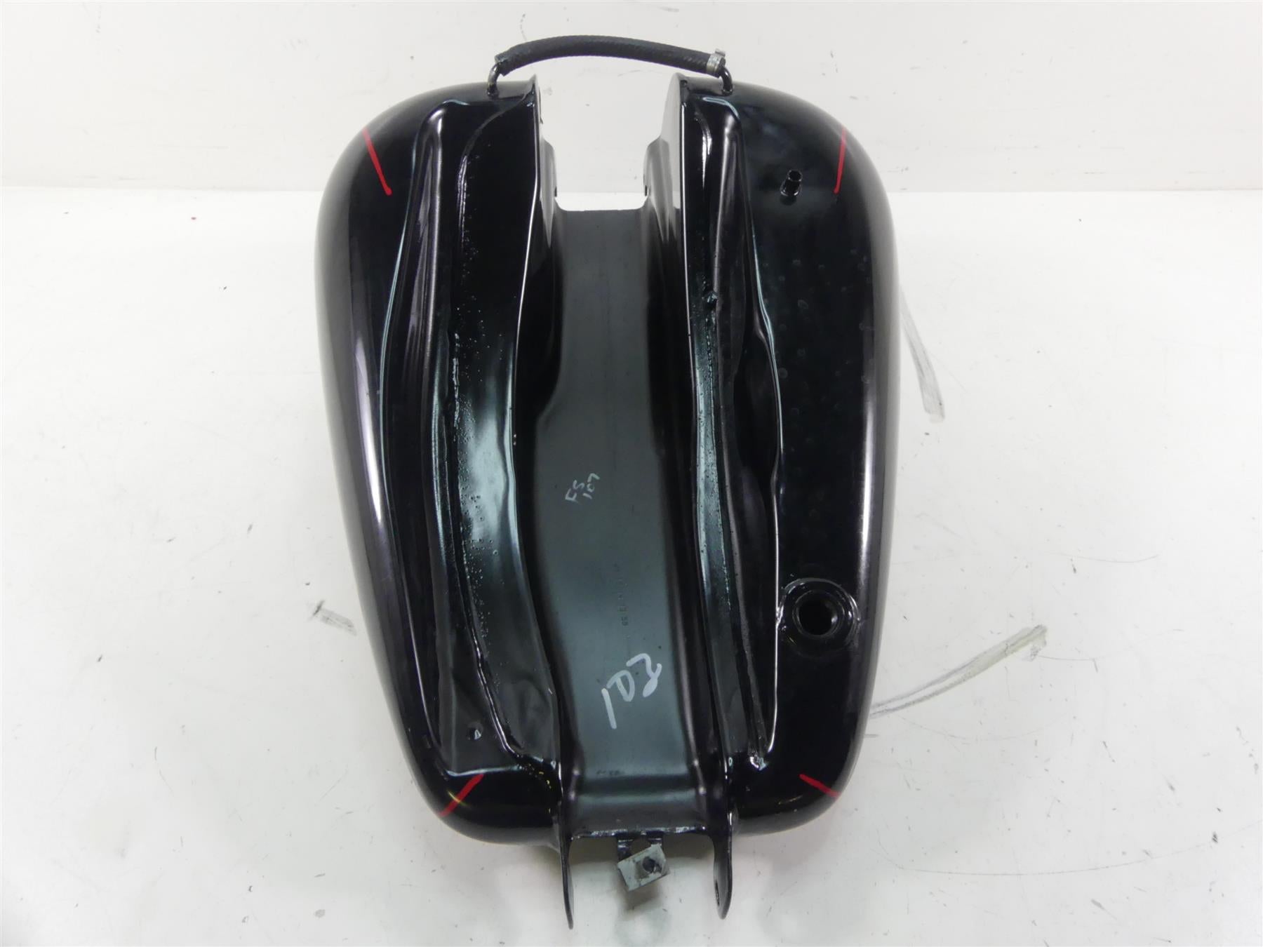 2014 Harley FXDL Dyna Low Rider Fuel Gas Petrol Tank Nice - Oem Paint 61593-10 {{ shop.shopifyCountryName }} - Mototech271