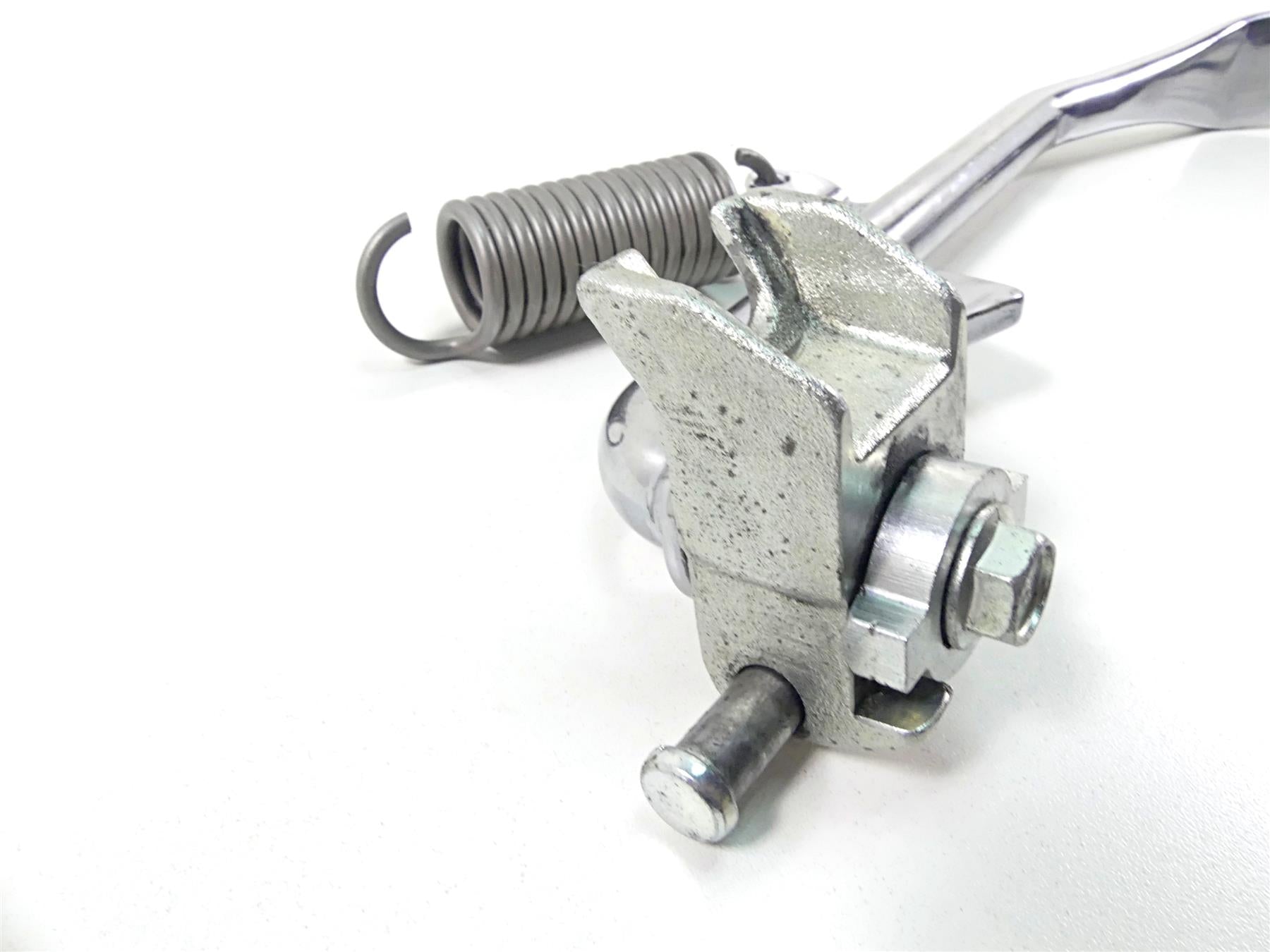 2010 Harley FXDF Dyna Fat Bob Side Kickstand Kick Jiffy Stand 49704-90H {{ shop.shopifyCountryName }} - Mototech271