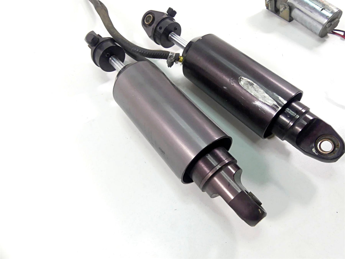 2014 Harley VRSCF Muscle V-Rod Arnott Ultimate Air Suspension Shock Kit MC-3110 {{ shop.shopifyCountryName }} - Mototech271