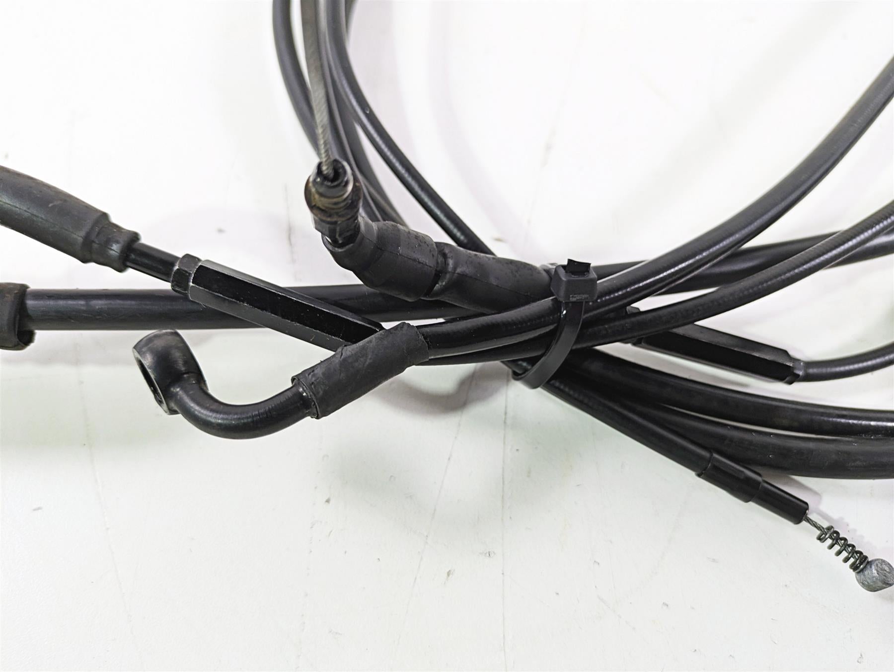 2008 Harley FLSTSB Cross Bones Long Cable Line Set for 17" Handlebars {{ shop.shopifyCountryName }} - Mototech271