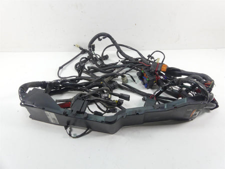 2013 Harley Touring FLHTK Electra Glide Main Wiring Harness Abs - Read 69200304 {{ shop.shopifyCountryName }} - Mototech271