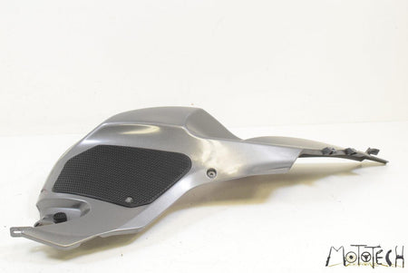 2011 BMW K1300S K1300 S K40 Right Tank Cover Fairing Cowl 46637691730 {{ shop.shopifyCountryName }} - Mototech271