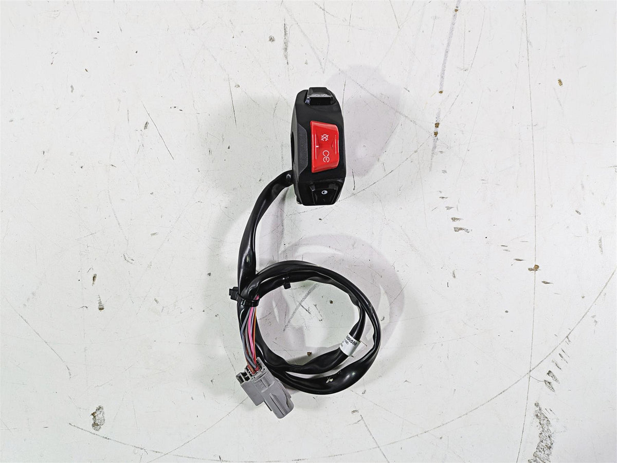 2021 Aprilia RS660 Light Right Hand Control Switch 2D000550 {{ shop.shopifyCountryName }} - Mototech271