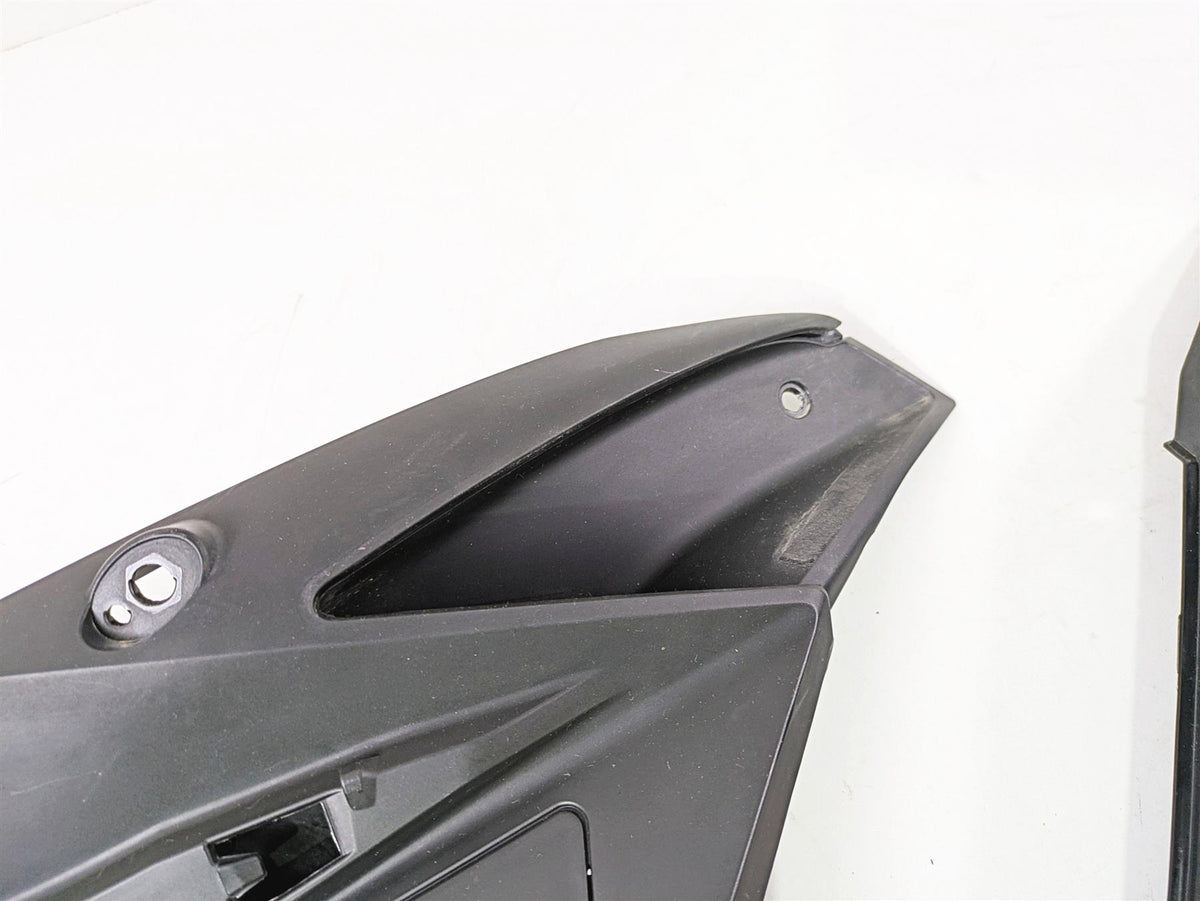 2020 KTM 1290 Super Adventure R Right Tank Fairing Cover Set 60708051000 {{ shop.shopifyCountryName }} - Mototech271