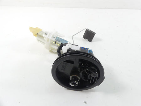 2015 BMW R1200RT K52 Fuel Gas Petrol Pump - Tested 1614835828 {{ shop.shopifyCountryName }} - Mototech271