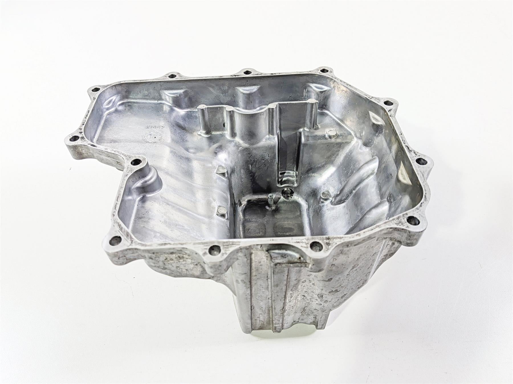 2017 Honda CBR600RR PC40 Oil Pan Lower Engine Case Cover 11210-MFJ-D01 {{ shop.shopifyCountryName }} - Mototech271