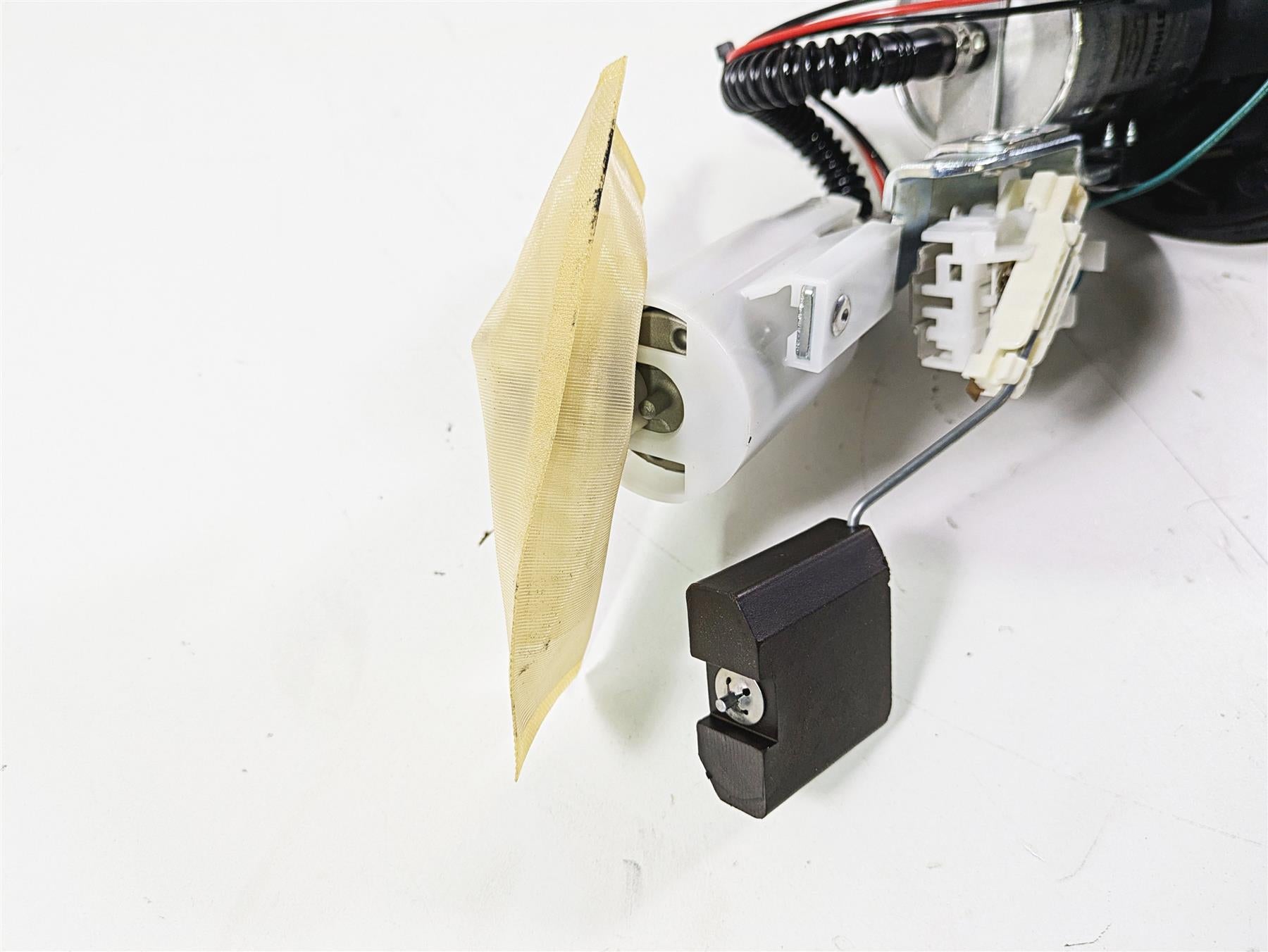 2017 BMW F800GS Adv K75 Fuel Gas Petrol Pump & Level Sensor 16148555171 {{ shop.shopifyCountryName }} - Mototech271