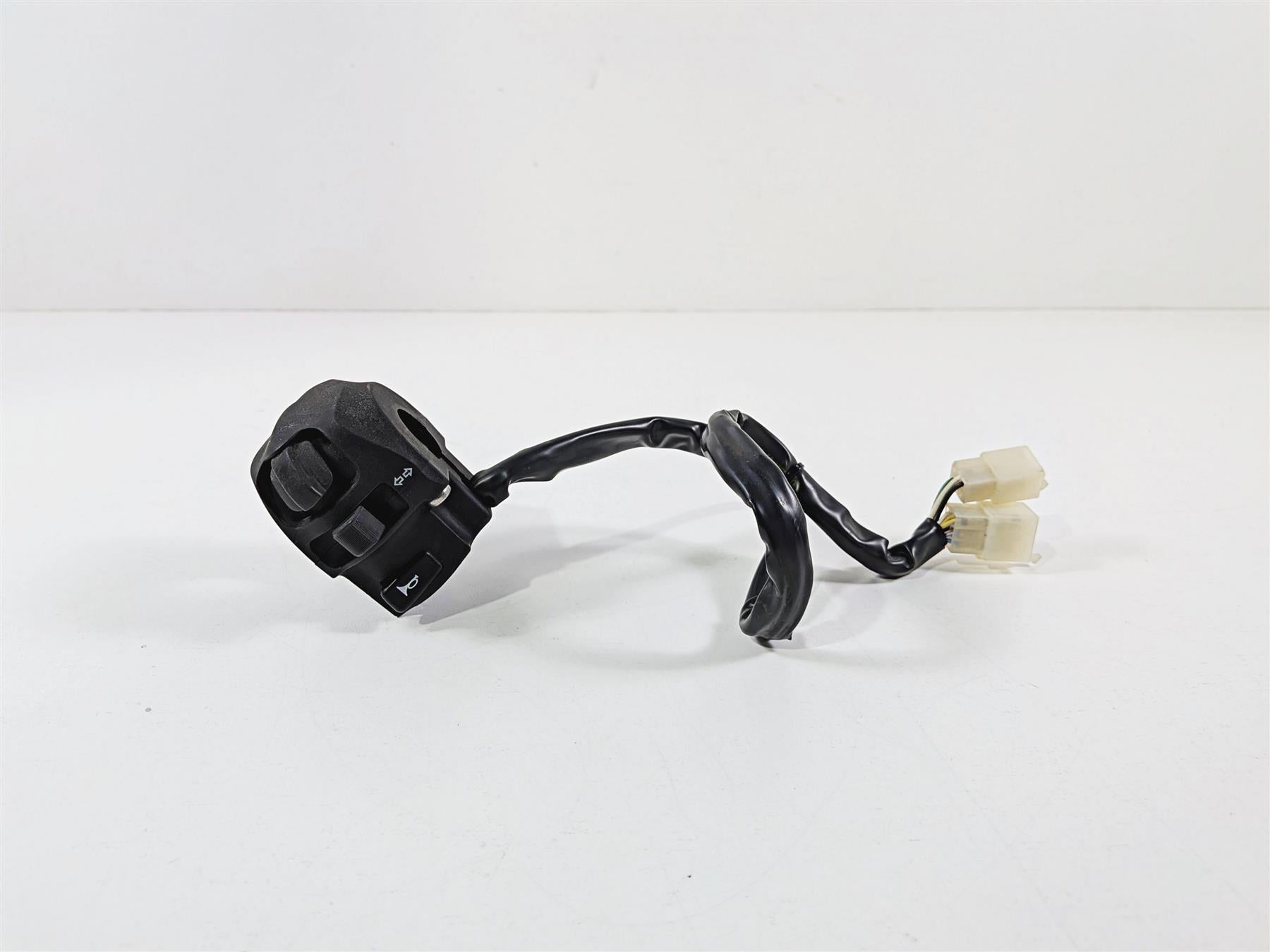 2014 Aprilia RSV4 RR Factory Left Hand Light Control Switch 858721 {{ shop.shopifyCountryName }} - Mototech271