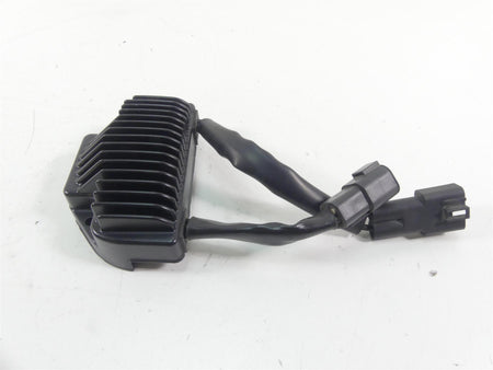 2005 Harley Dyna FXDLI Low Rider Rectifier Voltage Regulator 74631-04 {{ shop.shopifyCountryName }} - Mototech271