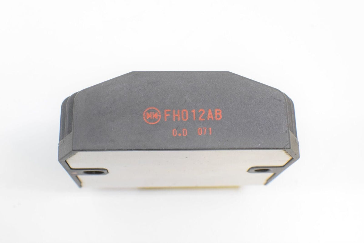 2011 Triumph Tiger 800XC 800 ABS Rectifier Voltage Volts Regulator T1300675 {{ shop.shopifyCountryName }} - Mototech271