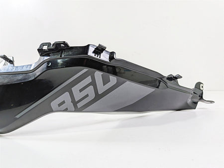 2023 BMW F850GS K81 Upper Left Triple Black Side Tank Fairing Cover 46638564627 {{ shop.shopifyCountryName }} - Mototech271