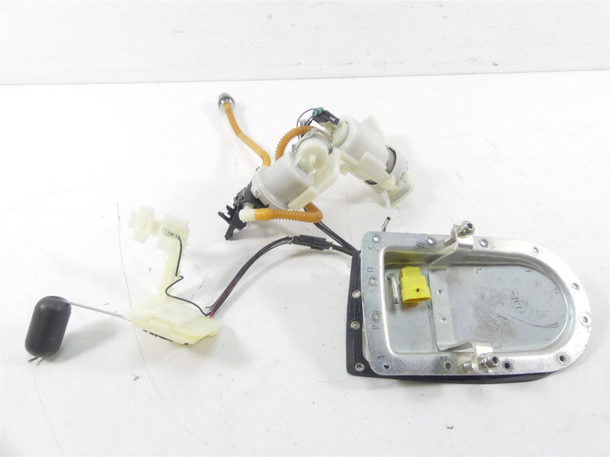 2014 Harley Dyna FXDF Fat Bob Fuel Gas Petrol Pump & Sending Unit 75218-04D {{ shop.shopifyCountryName }} - Mototech271