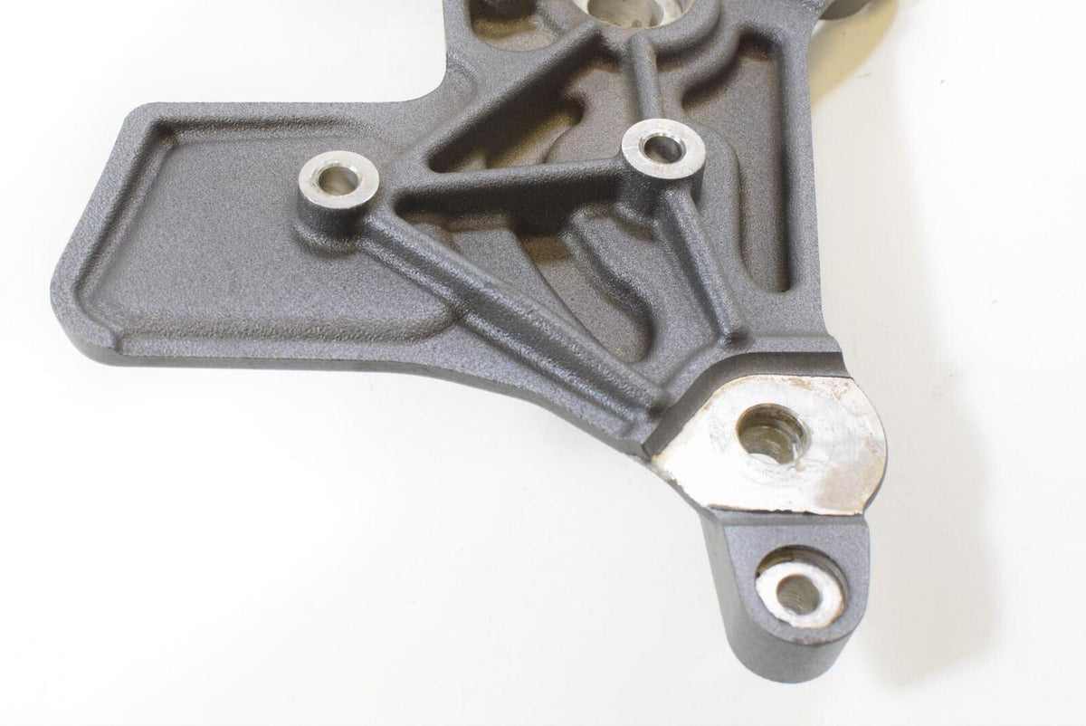 2016 Indian Scout (ABS) Left Center Fairing Plate Bracket 5139624-650 {{ shop.shopifyCountryName }} - Mototech271