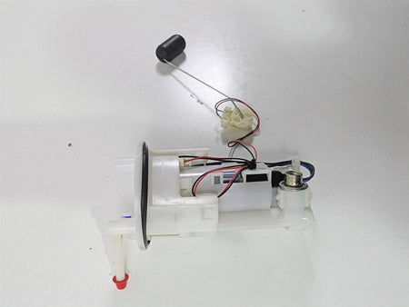 2024 Triumph Street Triple 765 R Fuel Gas Petrol Pump & Sending Unit T2400735 {{ shop.shopifyCountryName }} - Mototech271