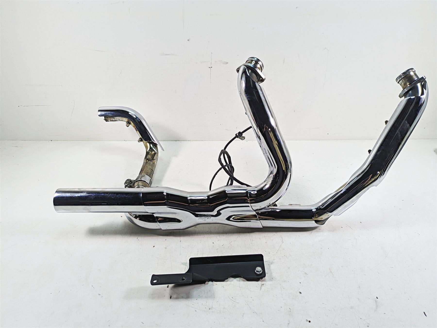 2014 Harley Touring FLHTK Electra Glide Vance Hines Power Duals Header 16332 {{ shop.shopifyCountryName }} - Mototech271