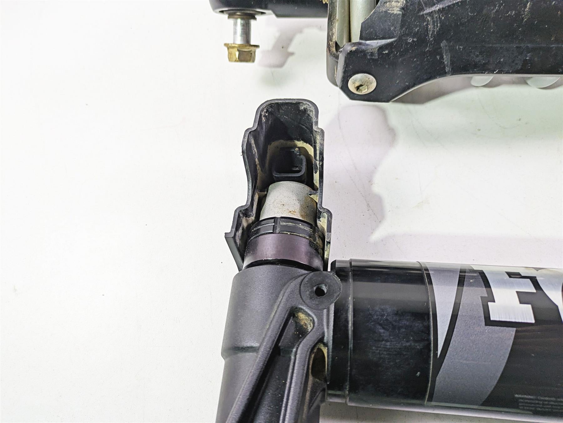 2023 Honda Talon SXS1000 S2R Straight Fox Front Rear Shock Set 52500-HL6-A72 {{ shop.shopifyCountryName }} - Mototech271