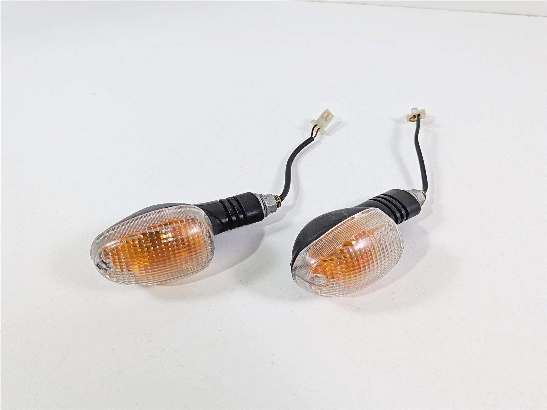 2005 KTM 950 LC8 Adventure Front Blinker Turn Signal Set 58414026100 58414028100 {{ shop.shopifyCountryName }} - Mototech271