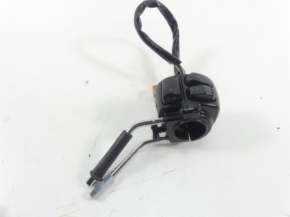 2003 Harley Sportster XL1200 C 100th Anniv Right Hand Control Switch 71684-06A {{ shop.shopifyCountryName }} - Mototech271
