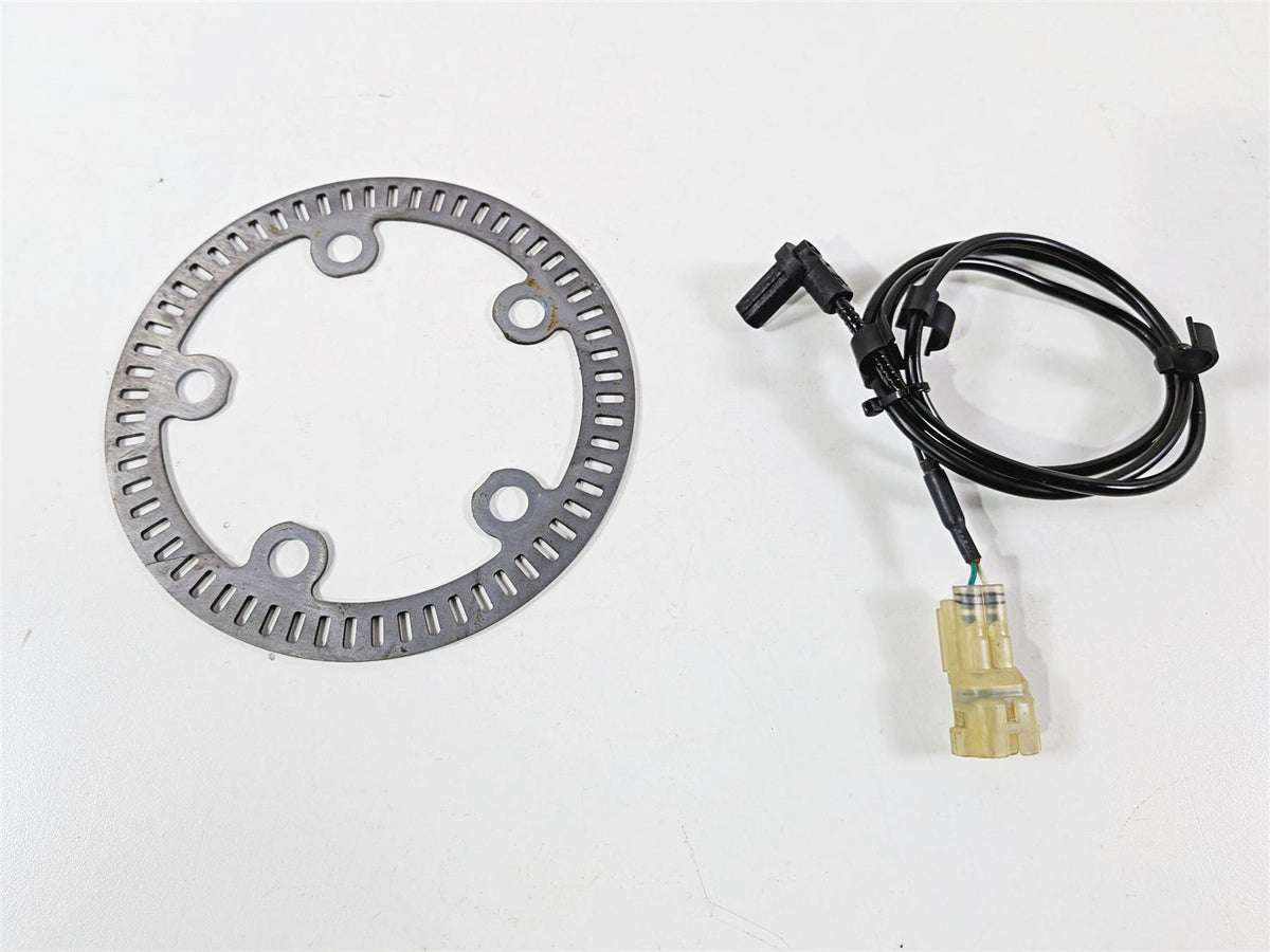 2019 Triumph Speed Triple RS 1050 Front Abs Brake Wheel Speed Sensor T2029270 {{ shop.shopifyCountryName }} - Mototech271