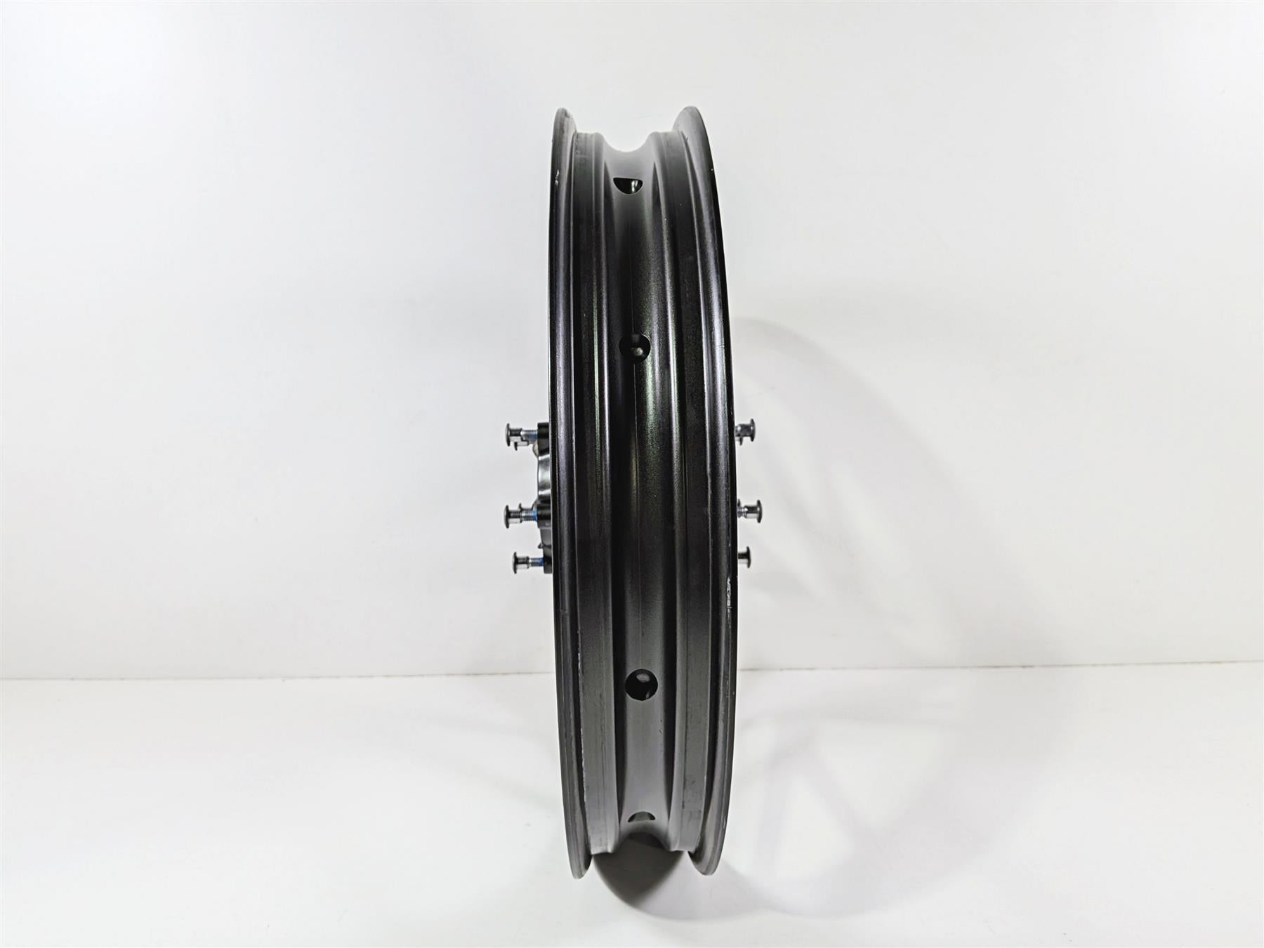 2022 Triumph Tiger 900 GT Pro Cast Front Wheel Rim 19x2.5 -Read T2002999 {{ shop.shopifyCountryName }} - Mototech271