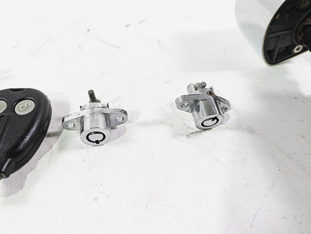 2011 Harley Touring FLHTCUSE CVO E-Glide Ignition Switch Power Lock 76611-10 {{ shop.shopifyCountryName }} - Mototech271