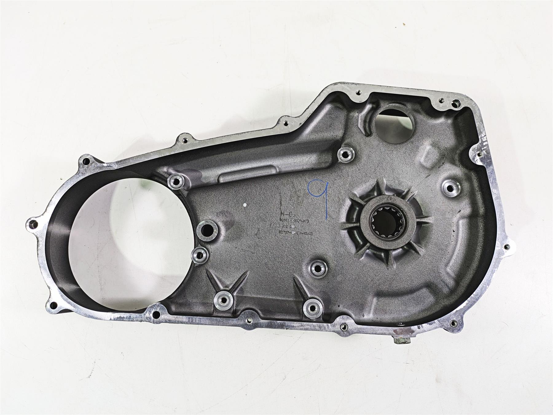 2008 Harley FLSTSB Cross Bones Inner Primary Drive Clutch Cover 60681-06 {{ shop.shopifyCountryName }} - Mototech271