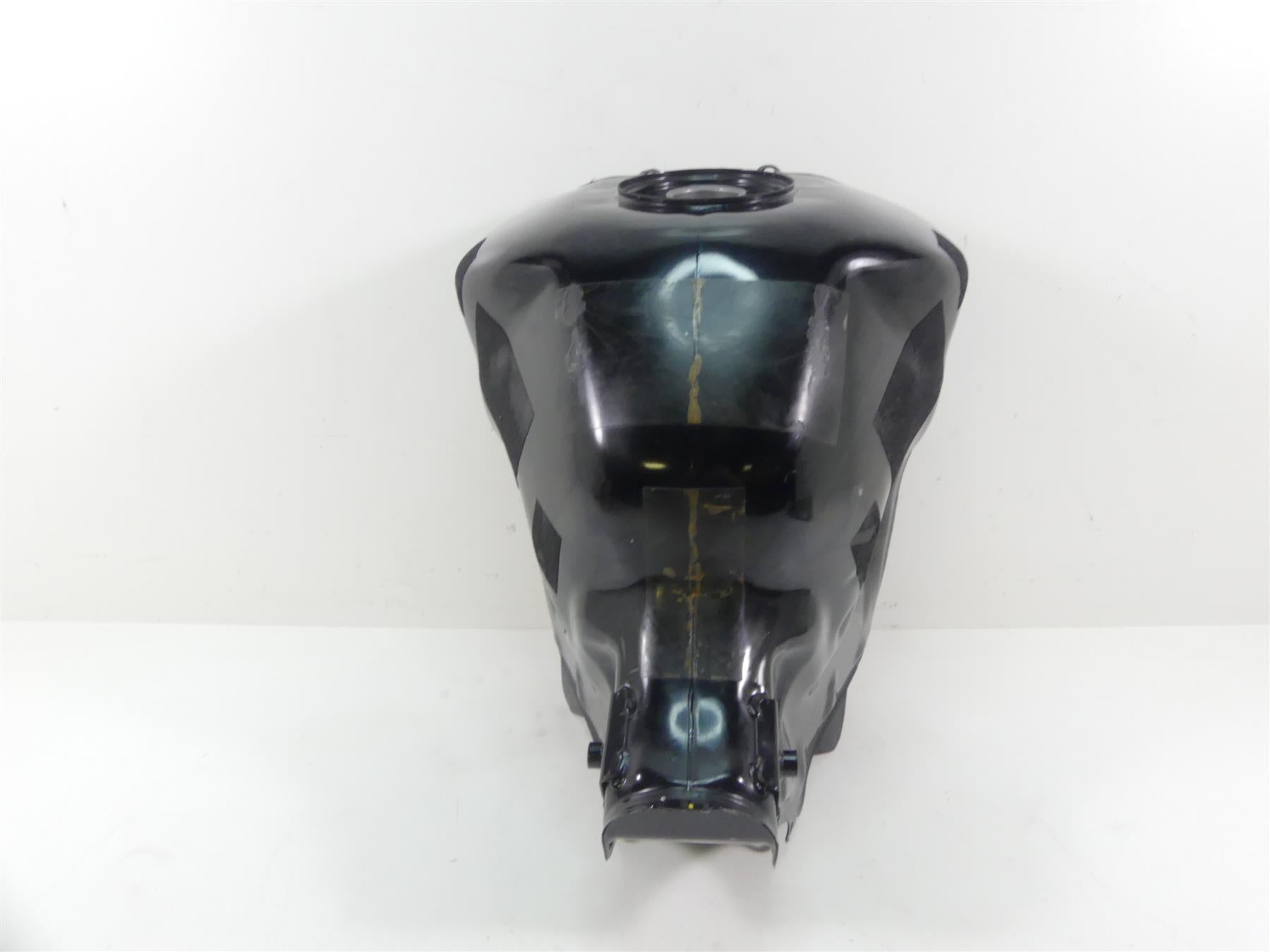 2005 Honda CBR1000RR SC57 Fuel Gas Petrol Tank Reservoir 17520-MEL 2005 Honda CBR1000RR SC57 Fuel Gas Petrol Tank Reservoir 17520-MEL