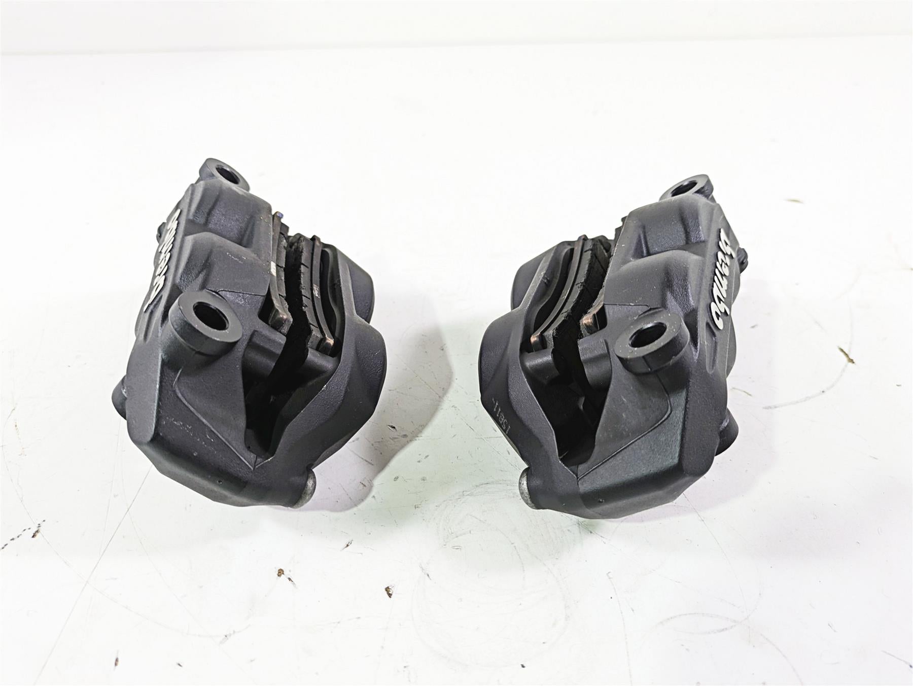 2016 Moto Guzzi Stelvio 1200 8V NTX Brembo Front Brake Caliper Set 887067 887068 {{ shop.shopifyCountryName }} - Mototech271