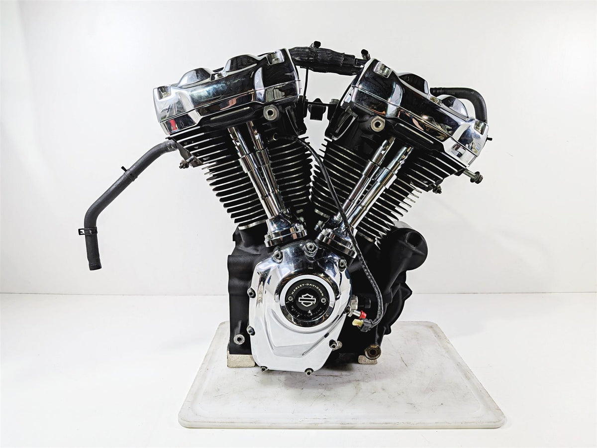 2017 Harley Touring FLHXS Street Glide Engine Motor 107 M8 19K - Video 16200370 {{ shop.shopifyCountryName }} - Mototech271