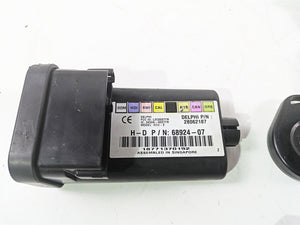 2007 Harley Touring FLHRSE CVO Road King Tssm Security Module + Fob 68924-07