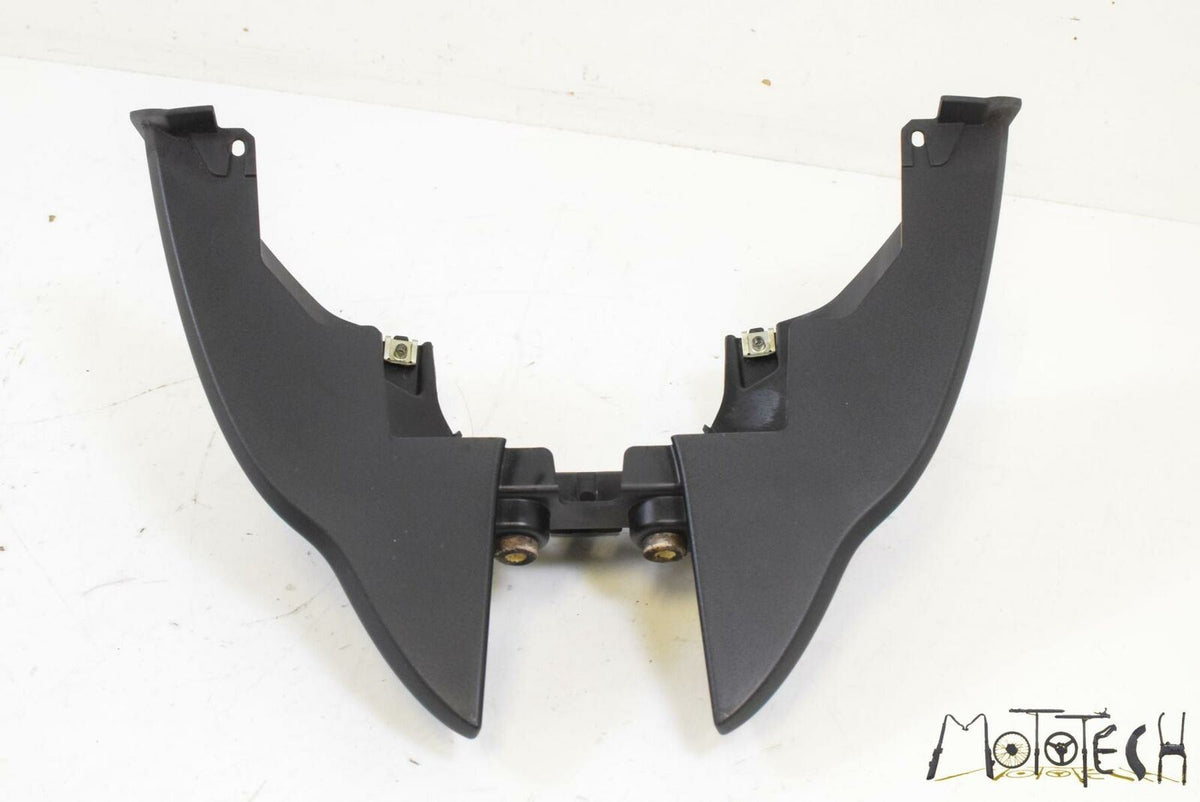 2009 BMW K1300 K1300S K40 Back Tail Center Cover Fairing 46627675427 {{ shop.shopifyCountryName }} - Mototech271