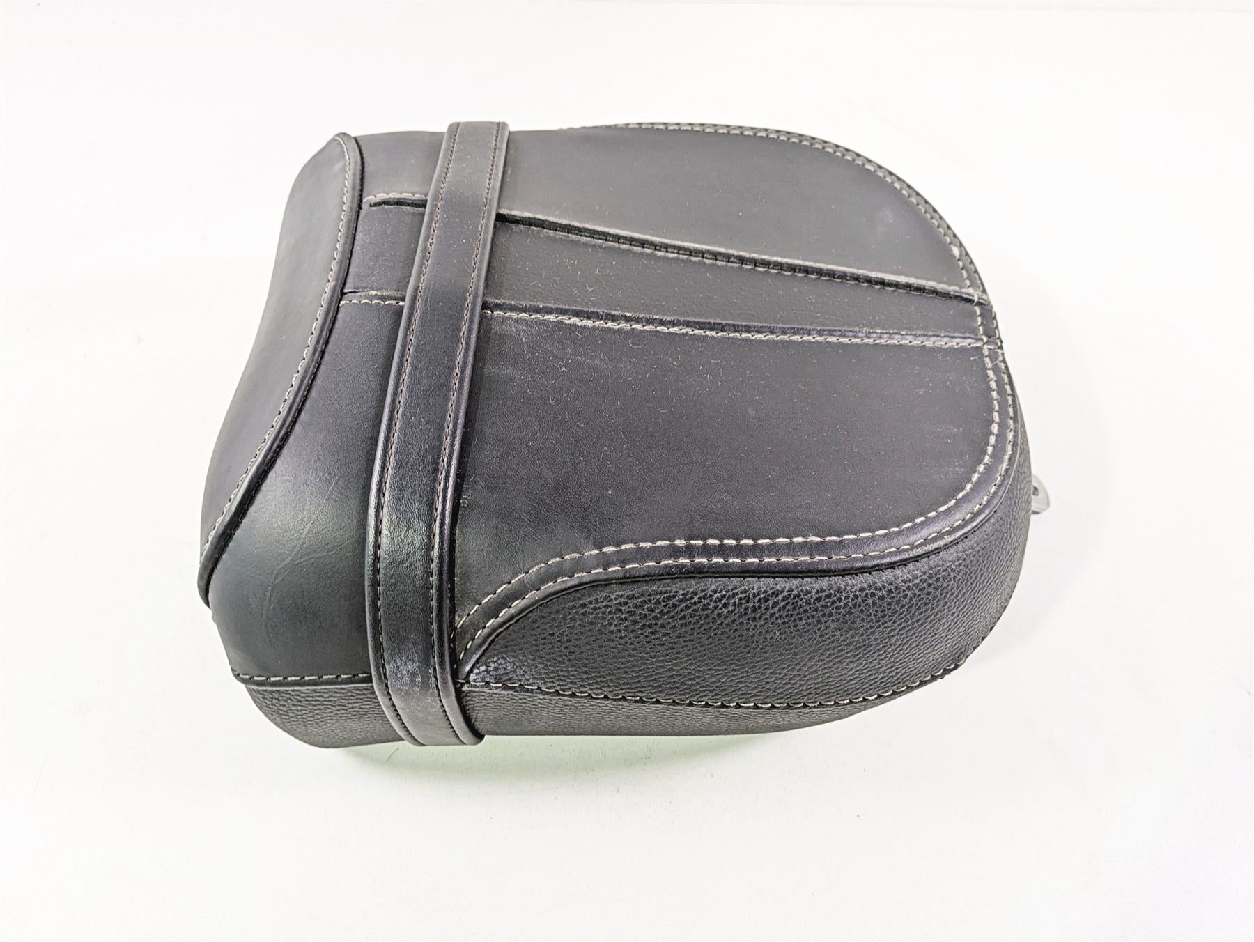 2017 Indian Chieftain Limited Rear Passenger Seat Saddle 2686581