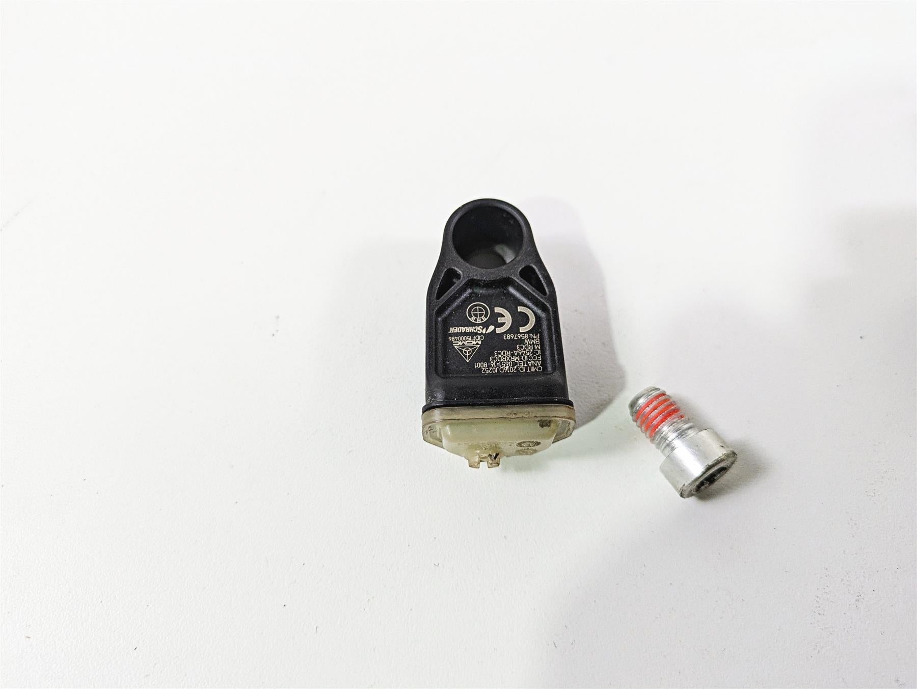 2019 BMW R1250RT K52 Rdc Module Tire Sensor Set 36317914365 65758546222 {{ shop.shopifyCountryName }} - Mototech271