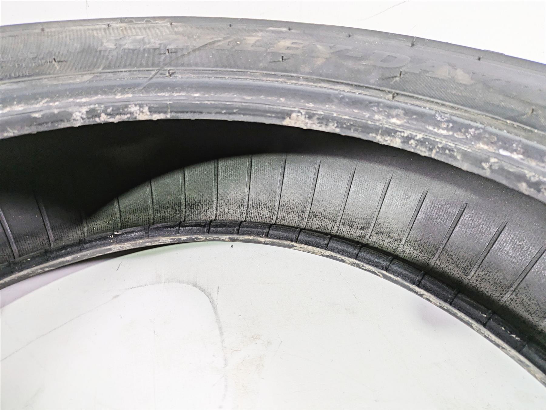 Used Motorcycle Tire Michelin Scorcher 31 160/70B17 825755 {{ shop.shopifyCountryName }} - Mototech271