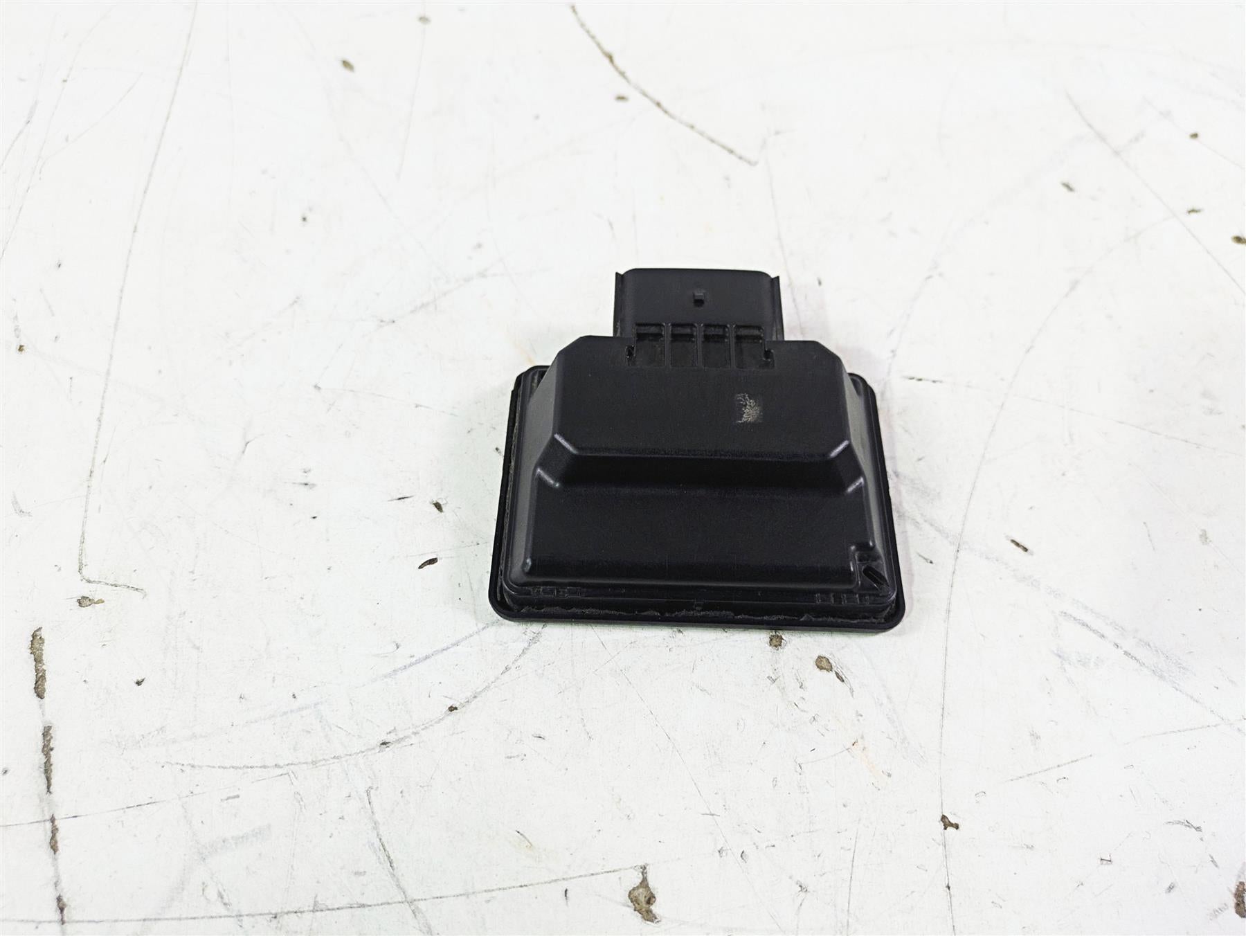 2016 Harley FLSTC Softail Heritage Abs Brake Control Module Box Unit 41100036 {{ shop.shopifyCountryName }} - Mototech271