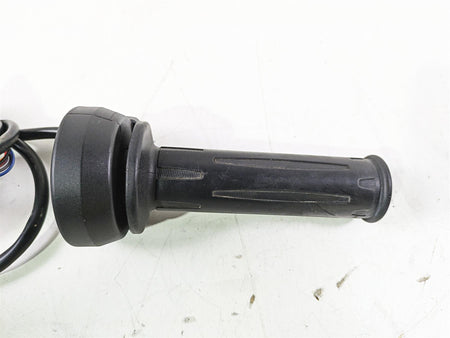 2023 BMW G310R K03 E-Throttle Hand Grip Set 61318382956 {{ shop.shopifyCountryName }} - Mototech271