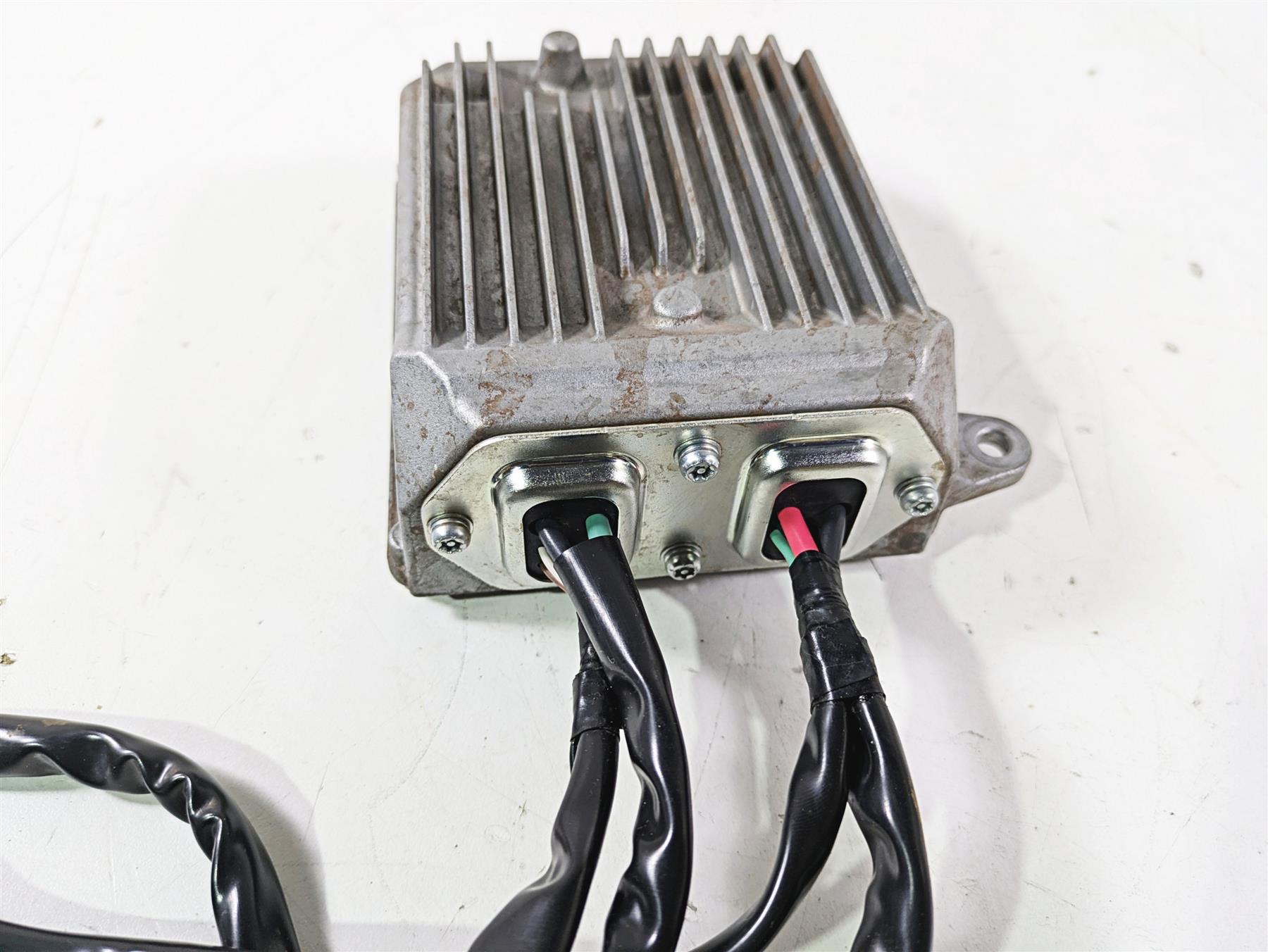2022 Yamaha YXZ1000 R Power Steering Module Ecm B5H-859A0-00-00 {{ shop.shopifyCountryName }} - Mototech271