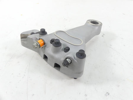 2007 Harley Touring FLHR SE CVO Road King Rear Brake Caliper + Mount 44595-07 {{ shop.shopifyCountryName }} - Mototech271