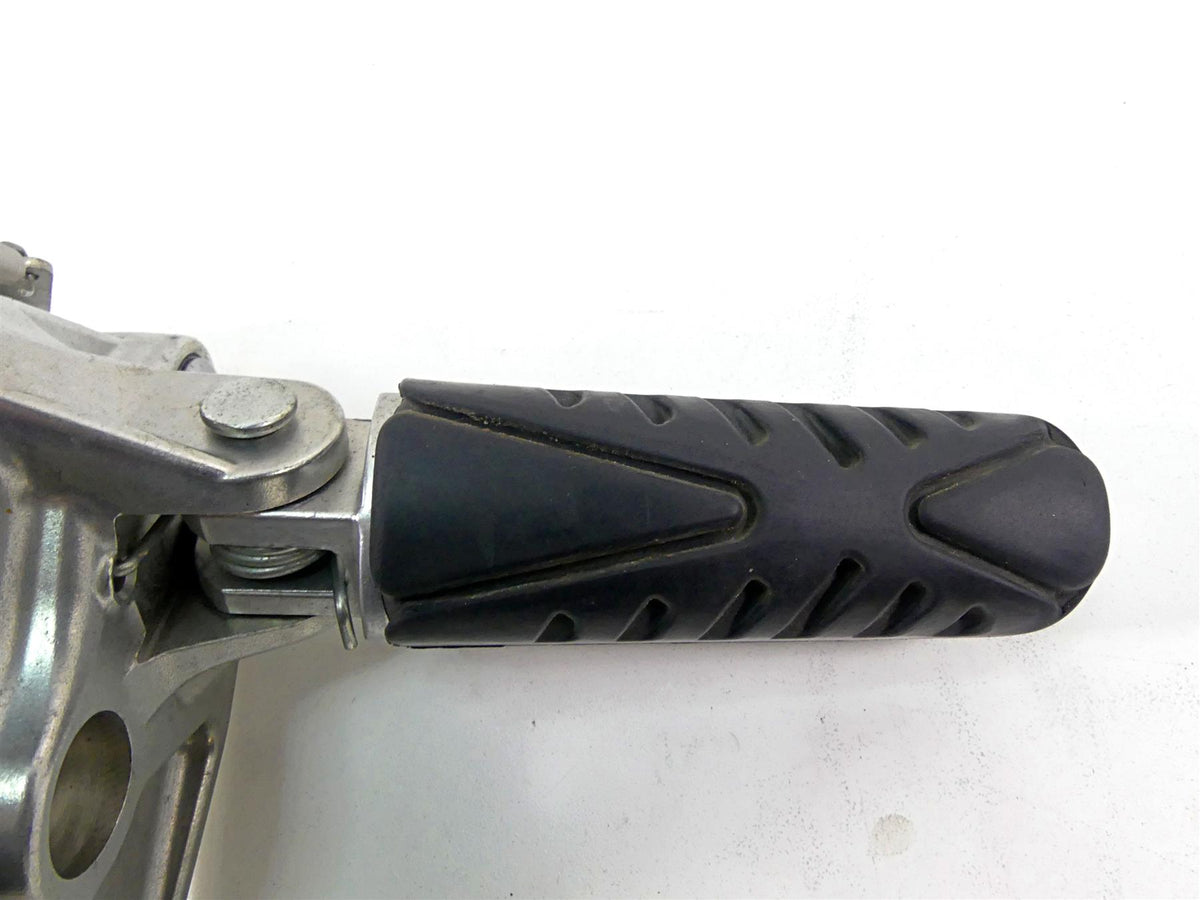 2012 Yamaha VMX17 VMAX 1700 Right Footpeg Foot Peg Res 2S3-27443-00-00 {{ shop.shopifyCountryName }} - Mototech271